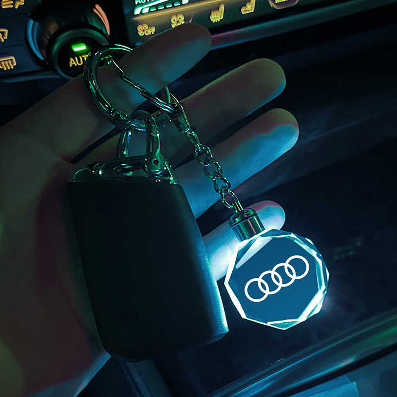 Sleutelhanger met 3D-autologo in kristal